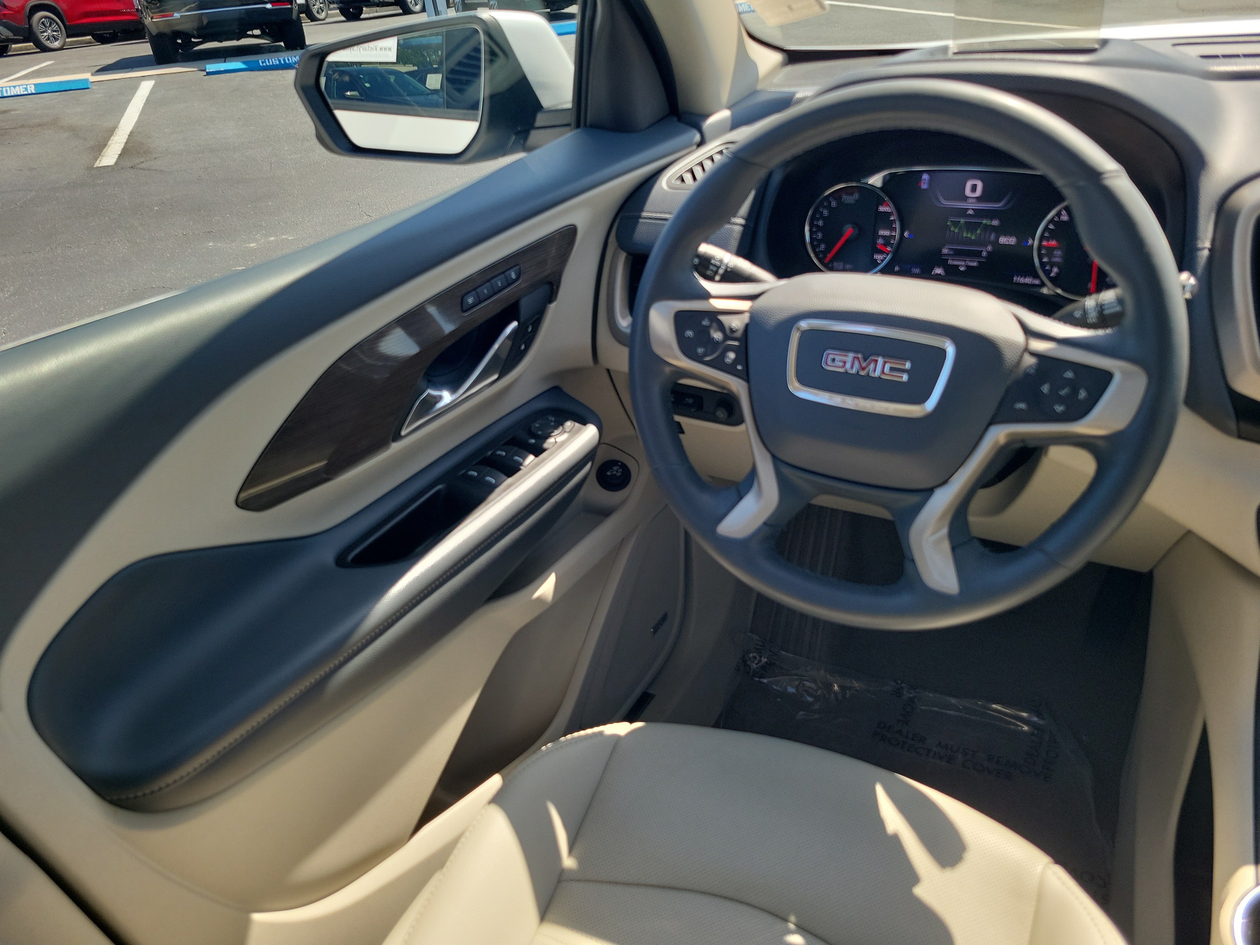Used 2023 GMC Terrain Denali w/ Denali Premium Package AWD/4WD image 14