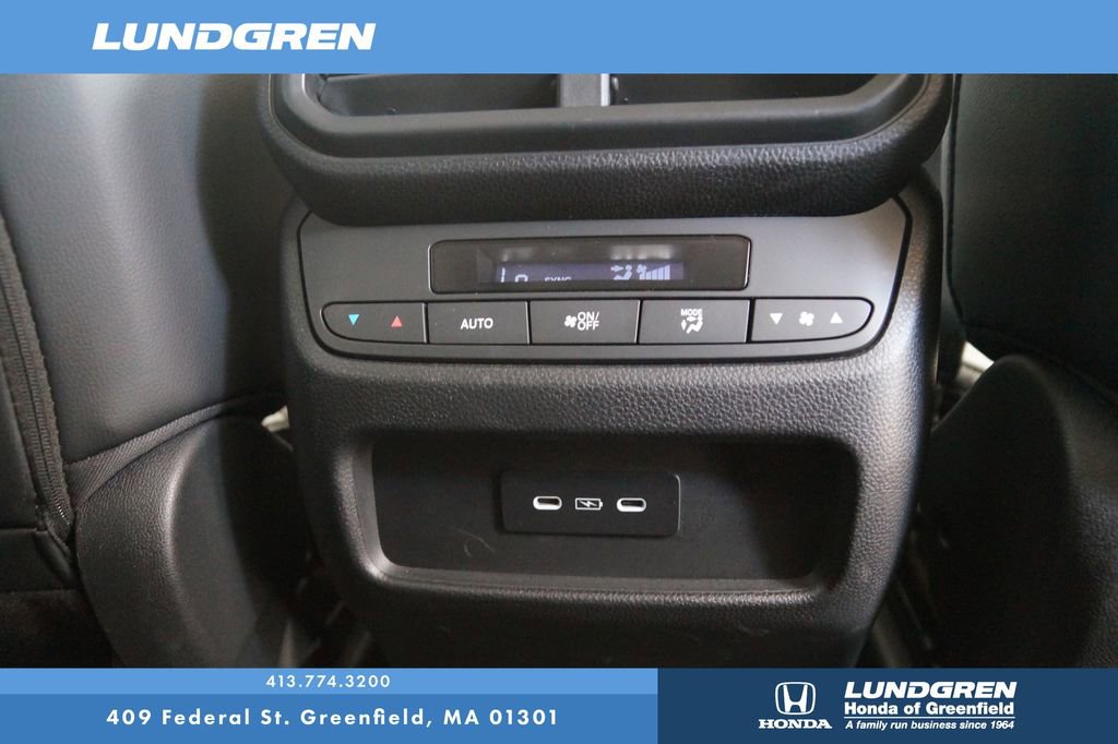 Used 2025 Honda Pilot EX-L image 36