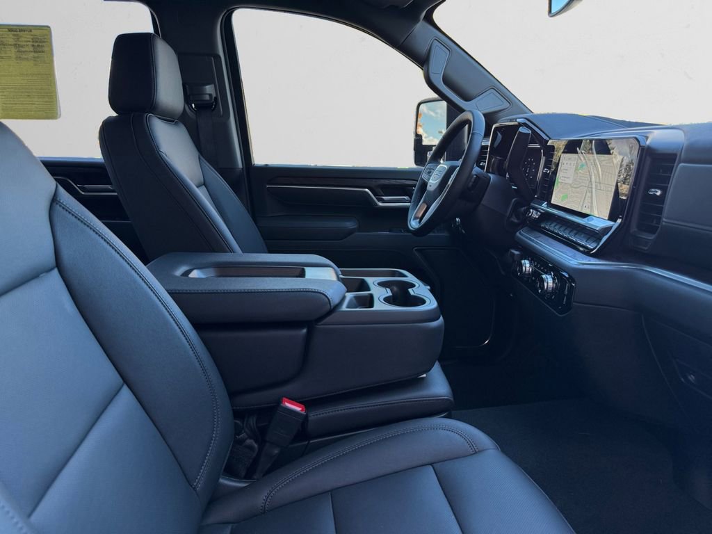 Used 2026 GMC Sierra 2500 SLT image 16