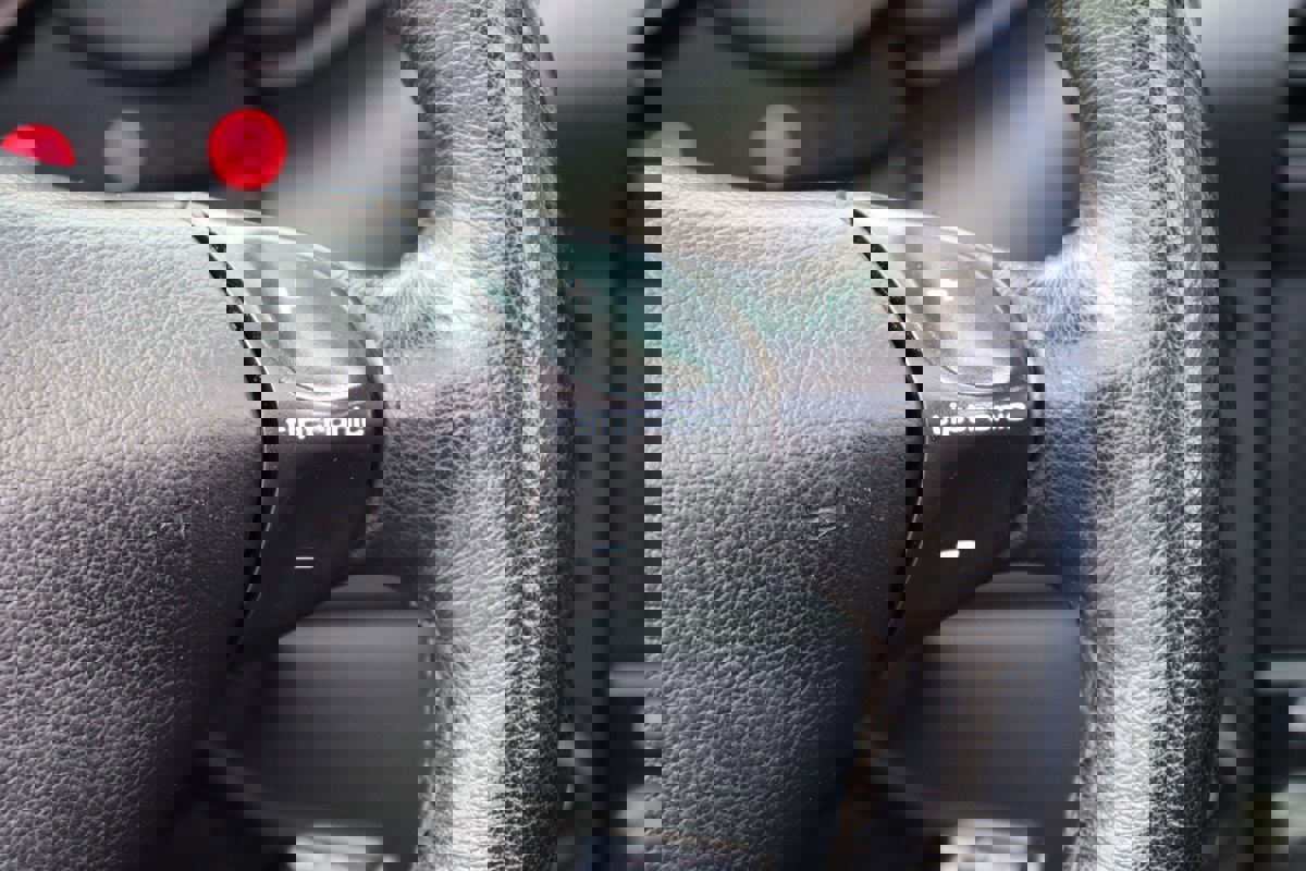 Used 2002 Porsche 911 Carrera image 24