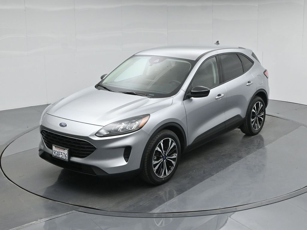 Certified 2022 Ford Escape SE w/ SE Sport Appearance Package image 36