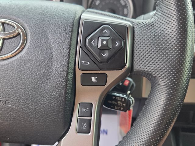 Used 2021 Toyota Tacoma SR5 RWD image 25