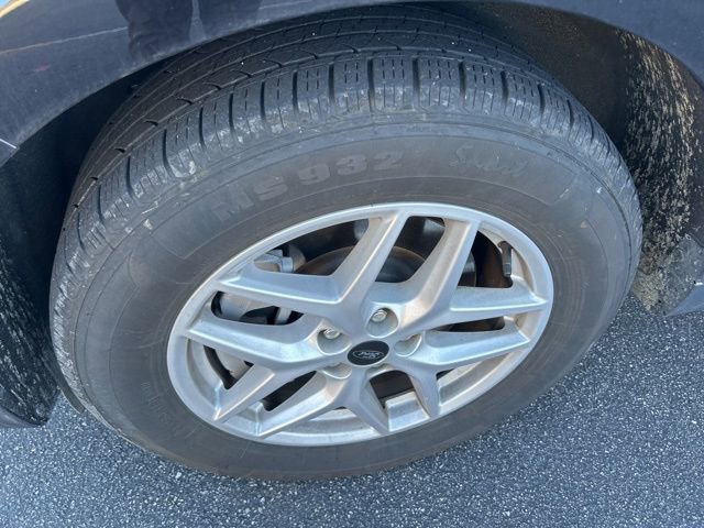 Used 2024 Ford Edge SEL image 12