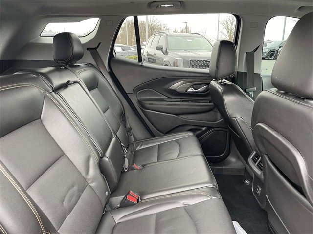 Used 2021 GMC Terrain SLT w/ Elevation Edition image 22