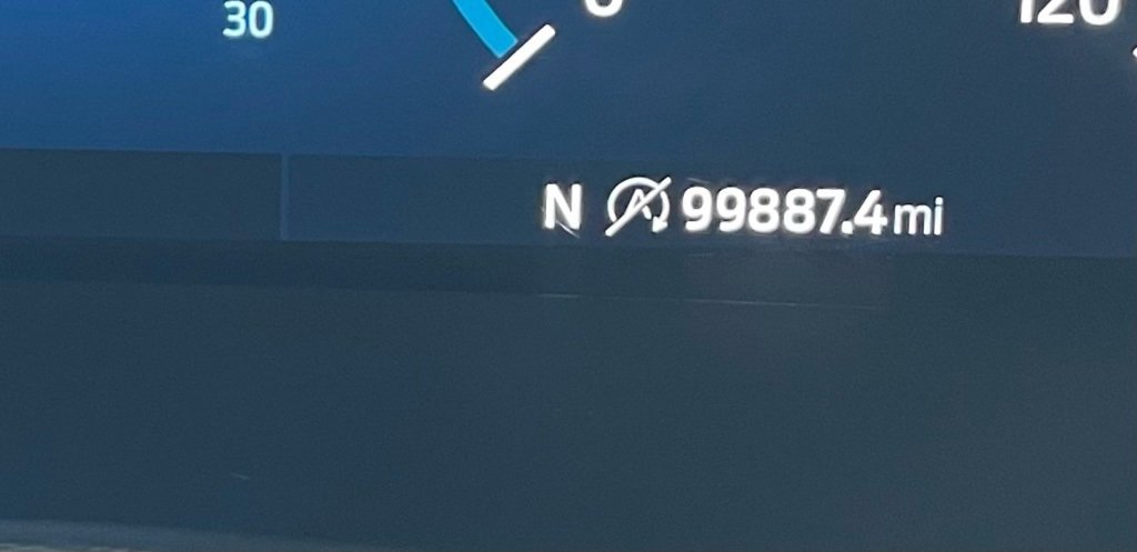 Used 2021 Ford F150 Lariat w/ Tow Technology Package image 19