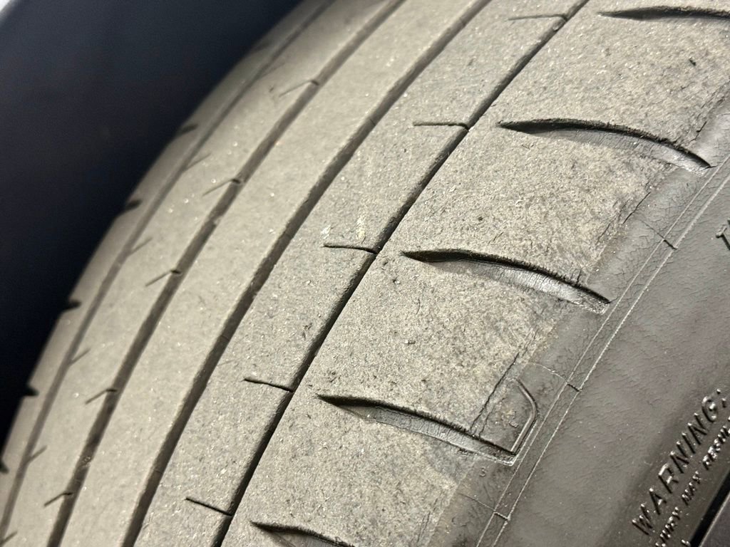 Used 2022 Tesla Model S image 16