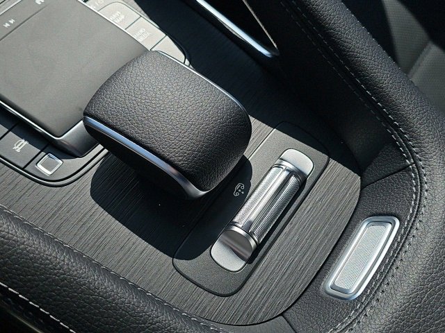 New 2026 Mercedes-Benz GLS 450 4MATIC image 25