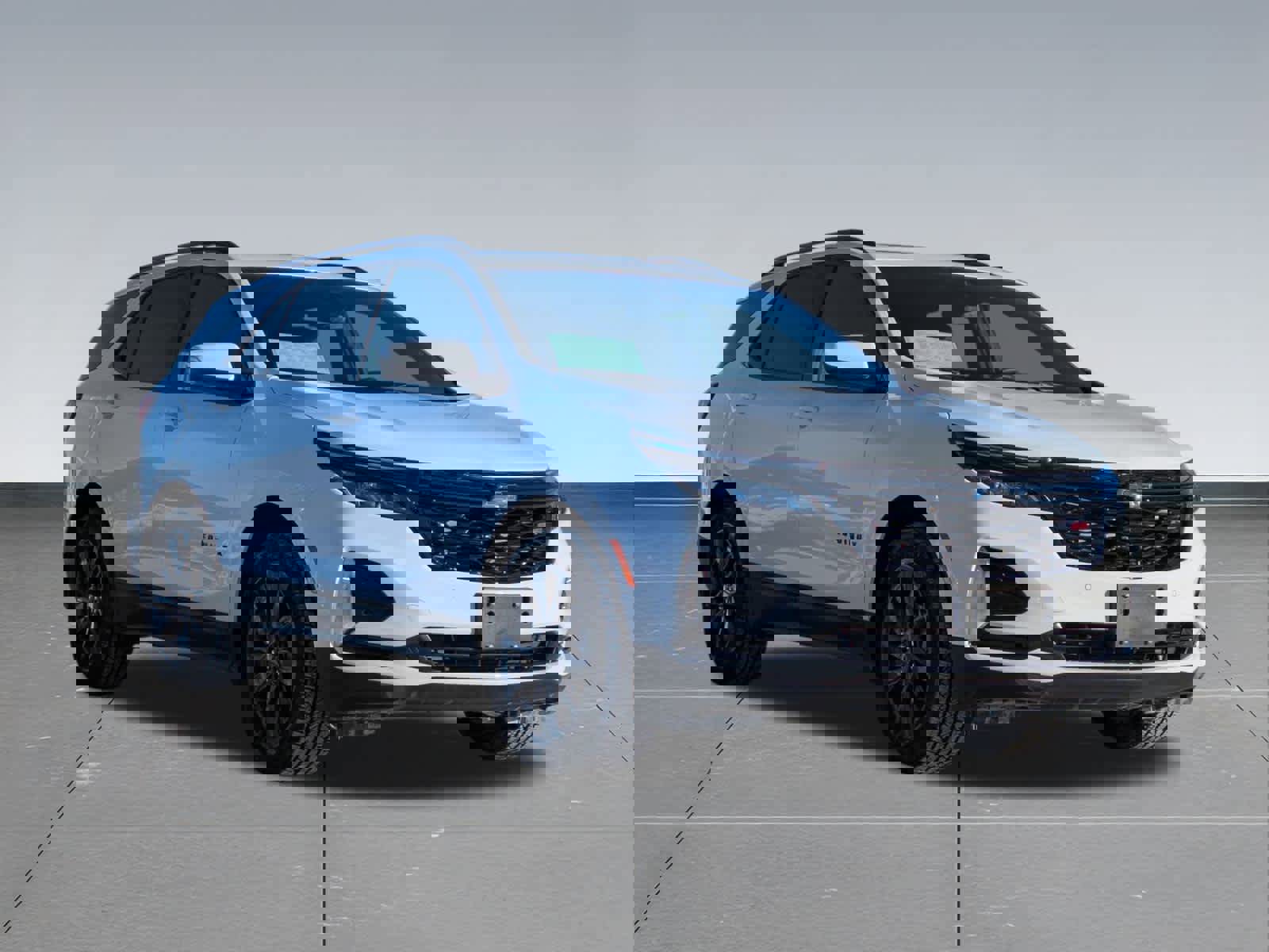 Used 2024 Chevrolet Equinox RS w/ RS Leather Package image 8