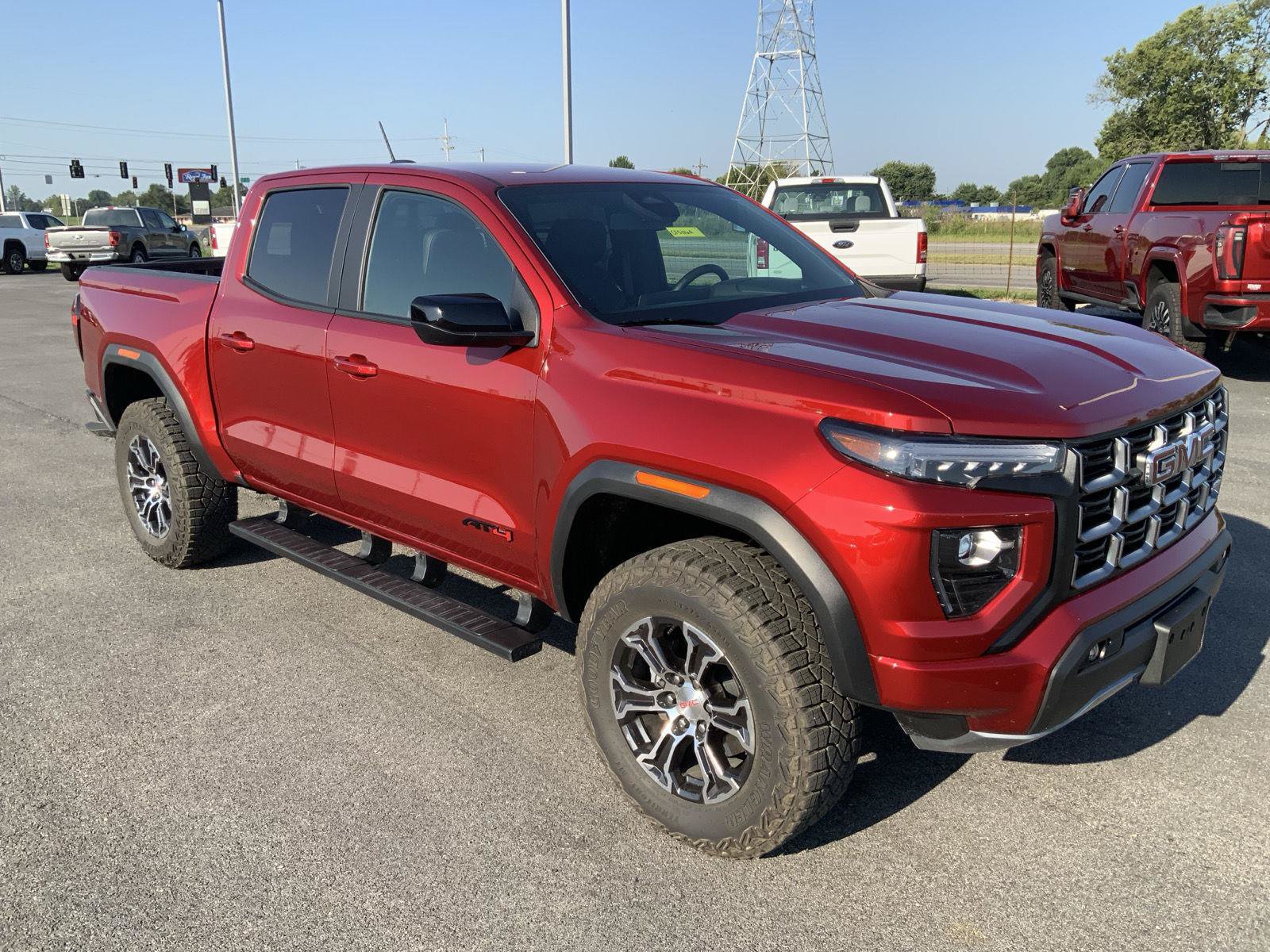 Used 2024 GMC Canyon AT4 w/ Canyon Safety Plus Package AWD/4WD image 2