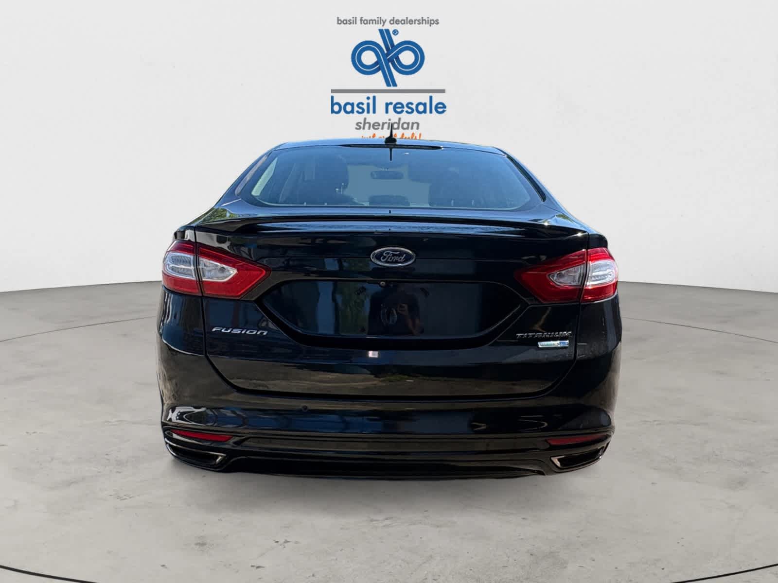 Used 2014 Ford Fusion Titanium AWD/4WD image 5