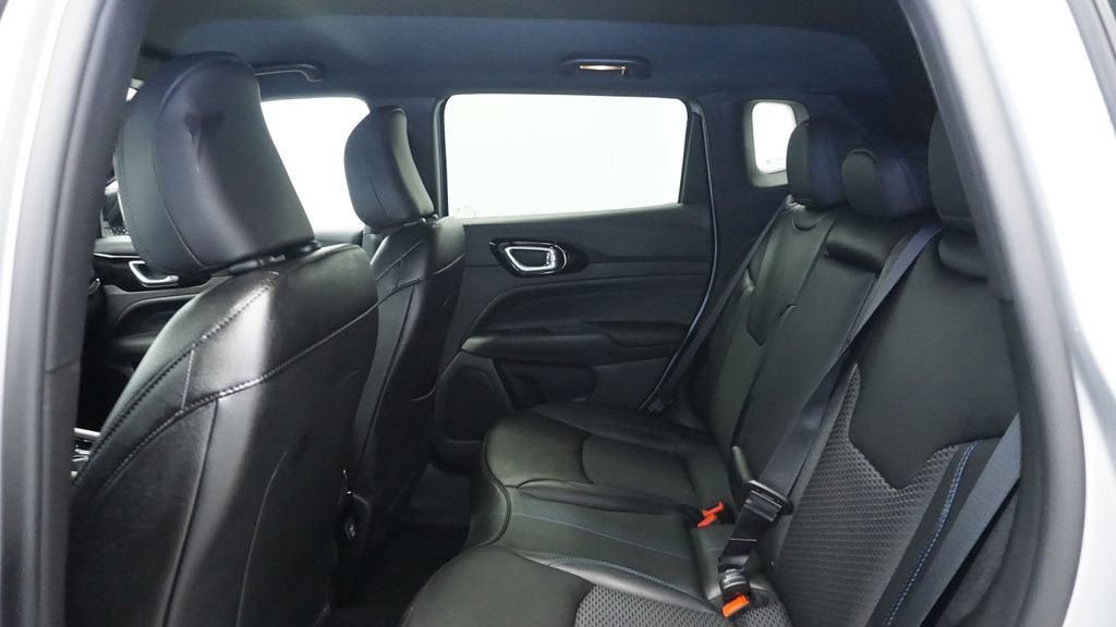 New 2026 Jeep Compass Latitude image 26