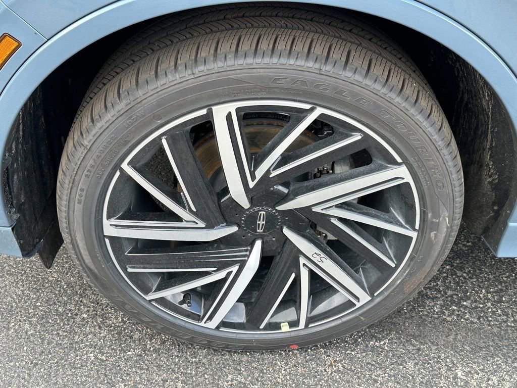 New 2026 Lincoln Aviator Black Label w/ Jet Appearance Package AWD/4WD image 5