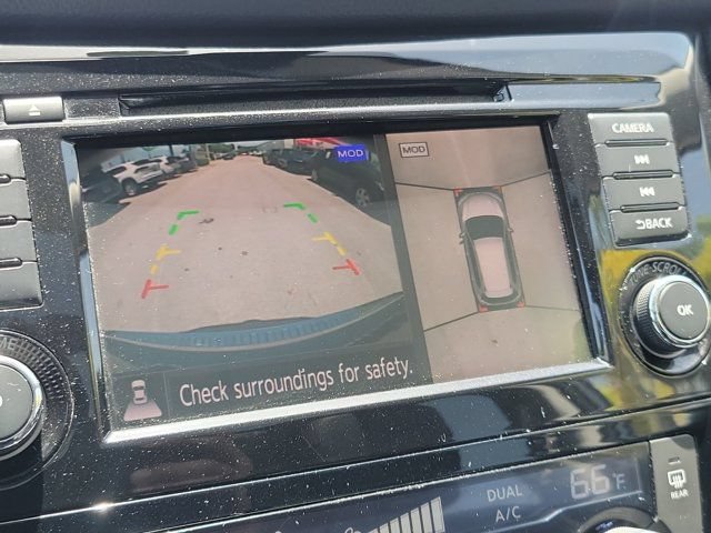 Used 2018 Nissan Rogue SL w/ Premium Package FWD image 29