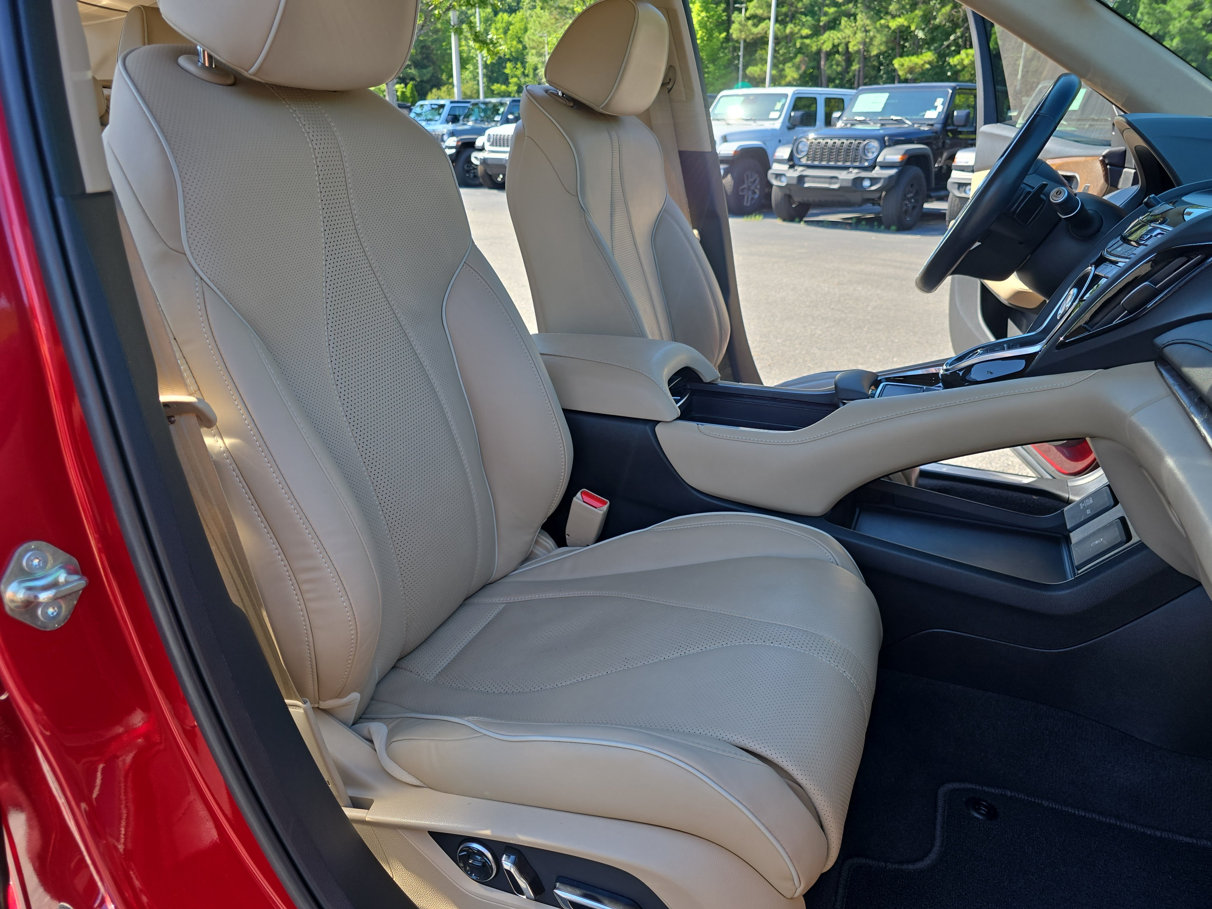 Used 2020 Acura RDX FWD w/ Advance Package image 10
