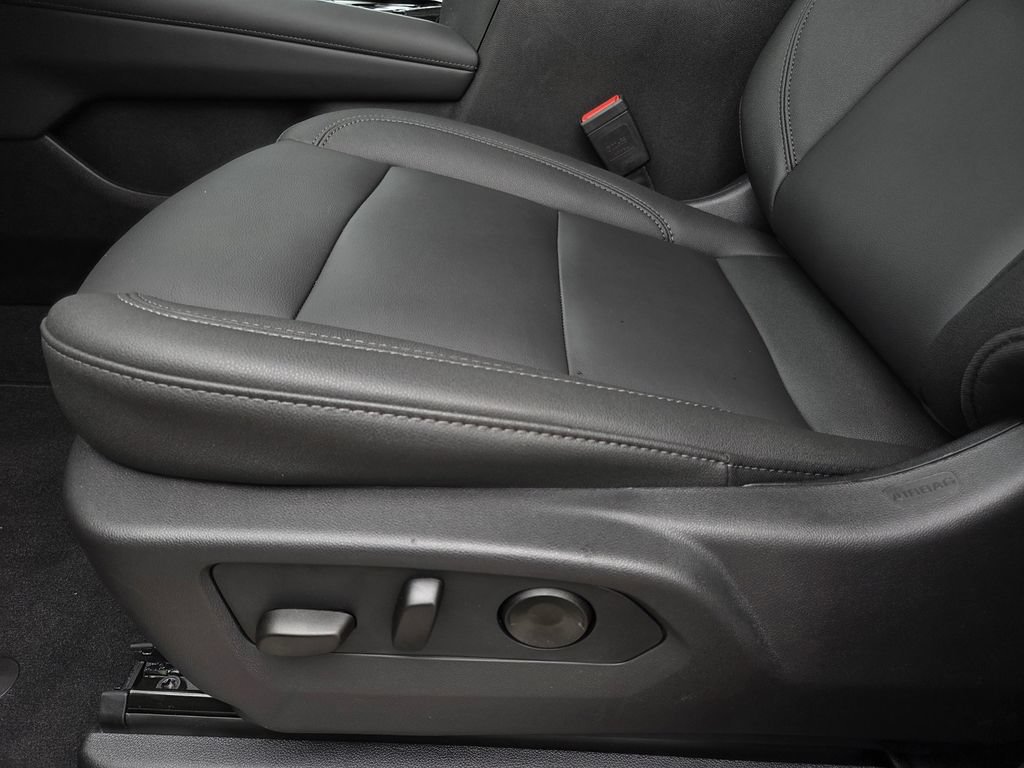 New 2026 Chevrolet Tahoe LT w/ Comfort Package RWD image 17