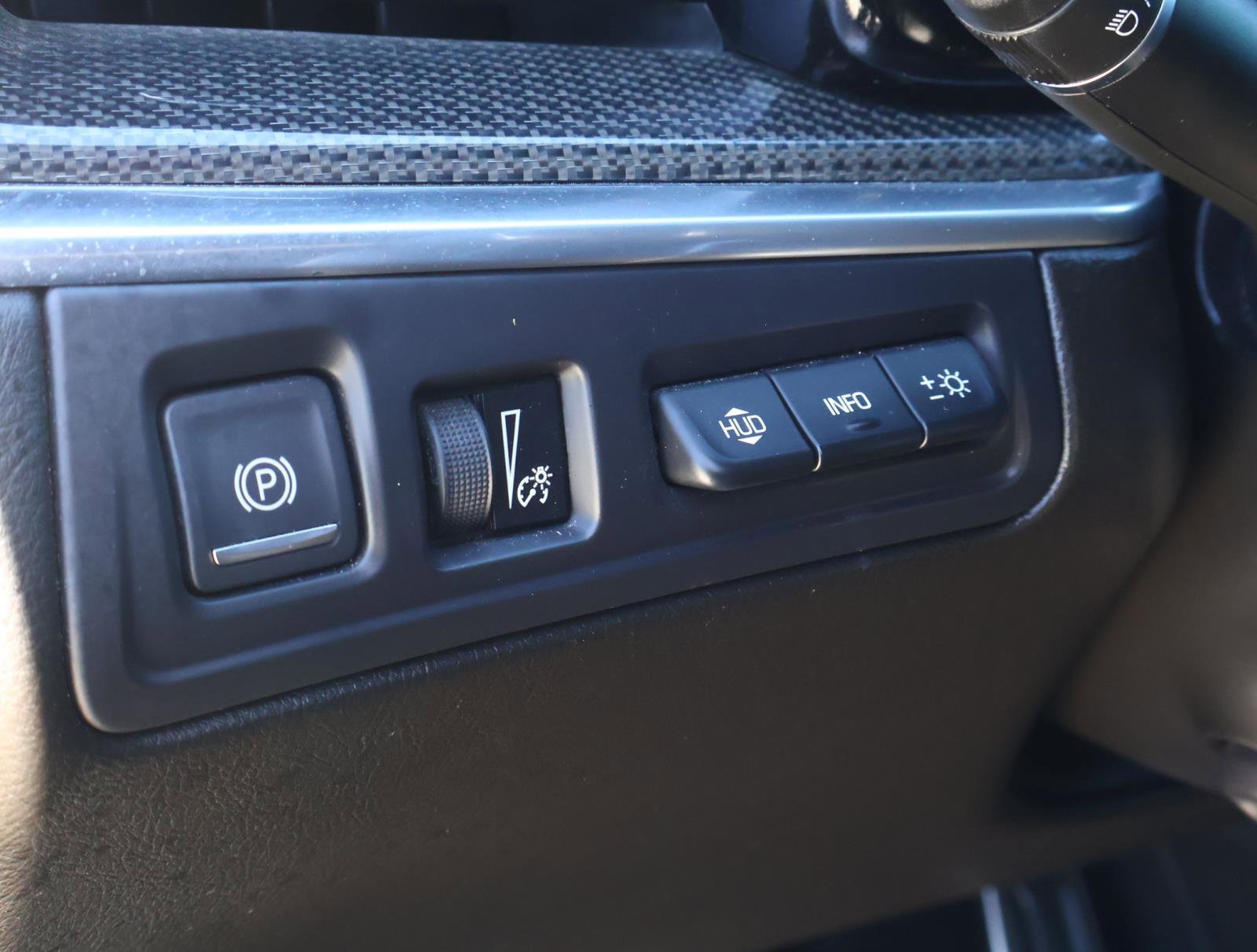 Used 2023 Cadillac XT5 Sportv w/ Technology Package image 29