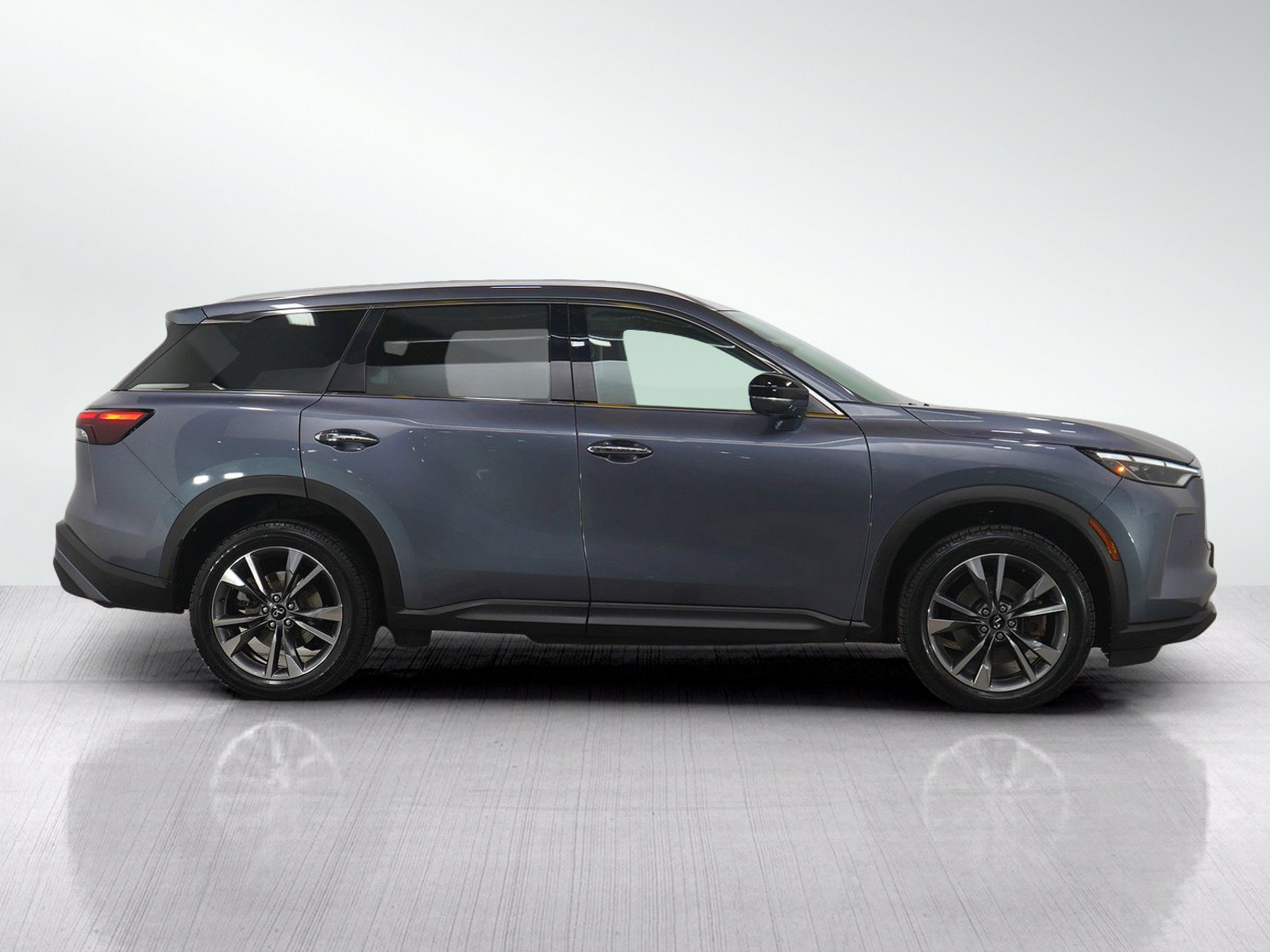 Used 2023 INFINITI QX60 Luxe AWD/4WD image 7