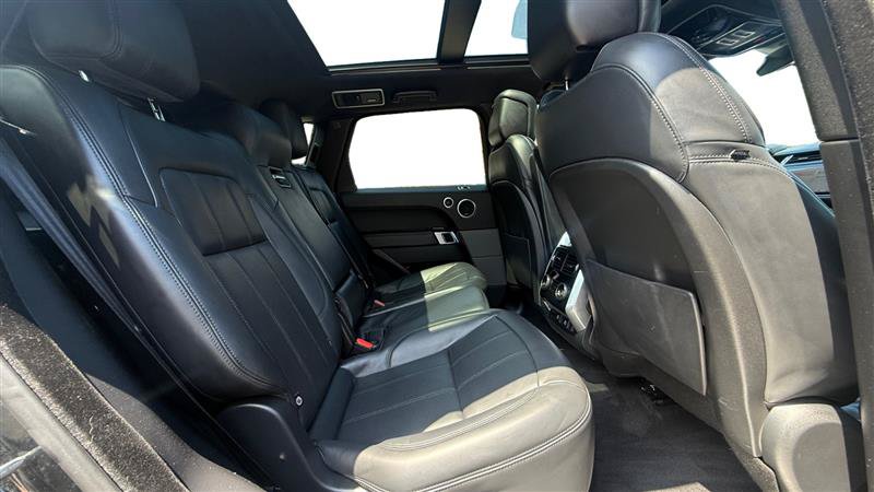 Used 2022 Land Rover Range Rover Sport HSE Silver Edition AWD/4WD image 18