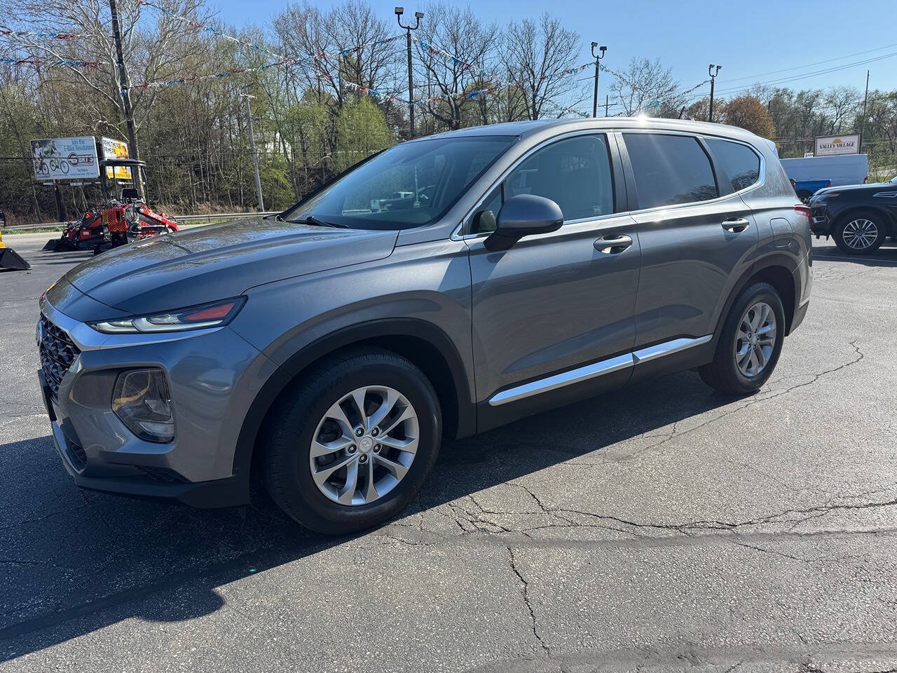 Used 2019 Hyundai Santa Fe SE AWD/4WD image 9