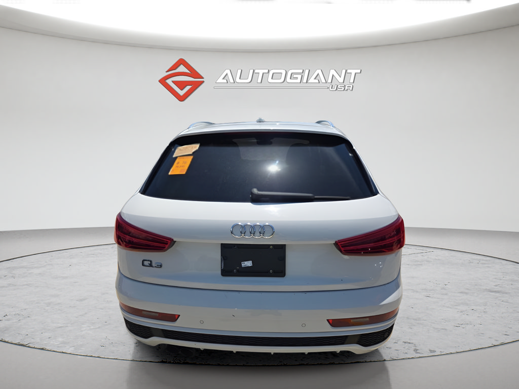 Used 2018 Audi Q3 2.0T Premium FWD image 3