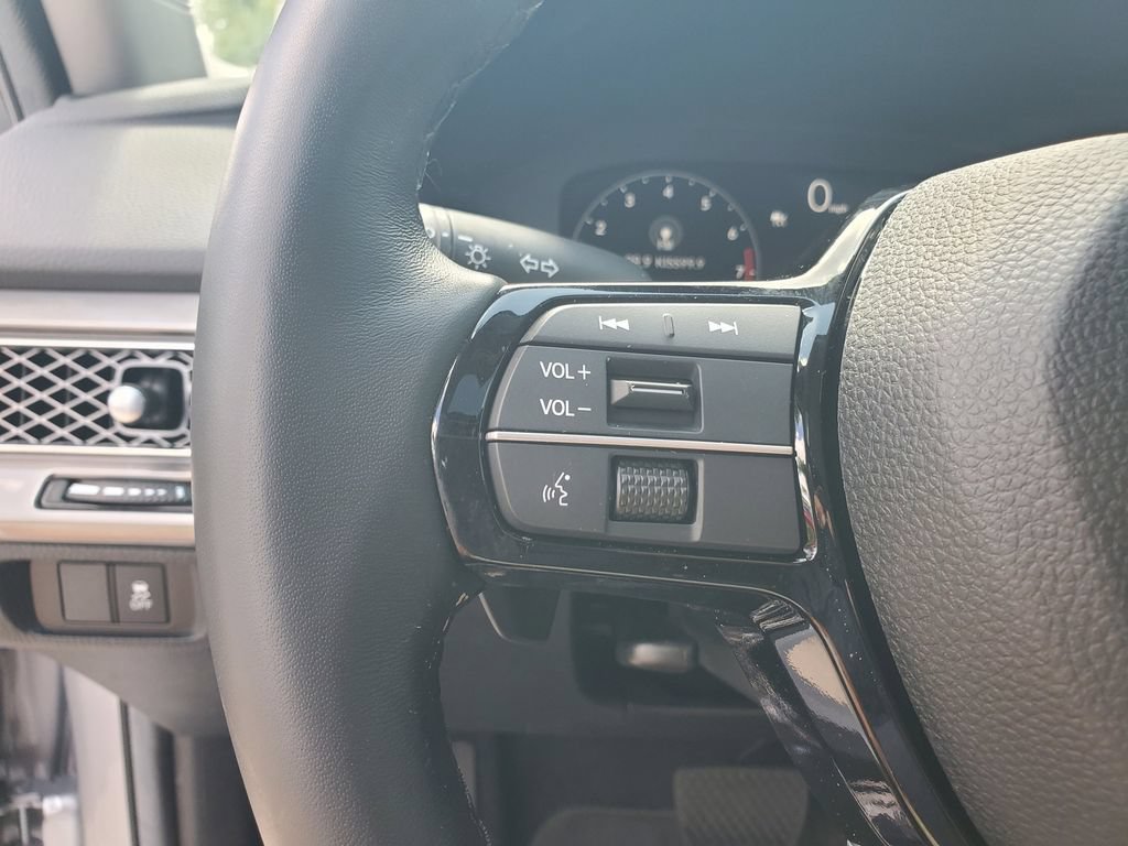 Certified 2025 Acura Integra FWD image 24