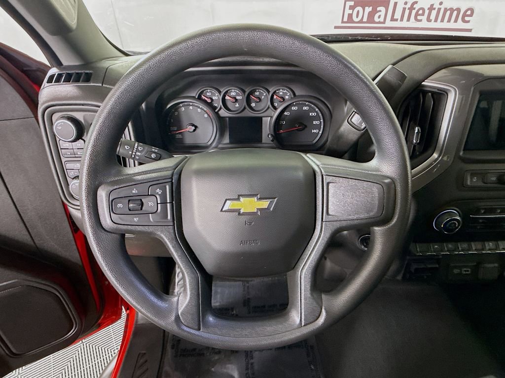 Used 2025 Chevrolet Silverado 1500 Custom w/ LPO, Dark Essentials Package image 18