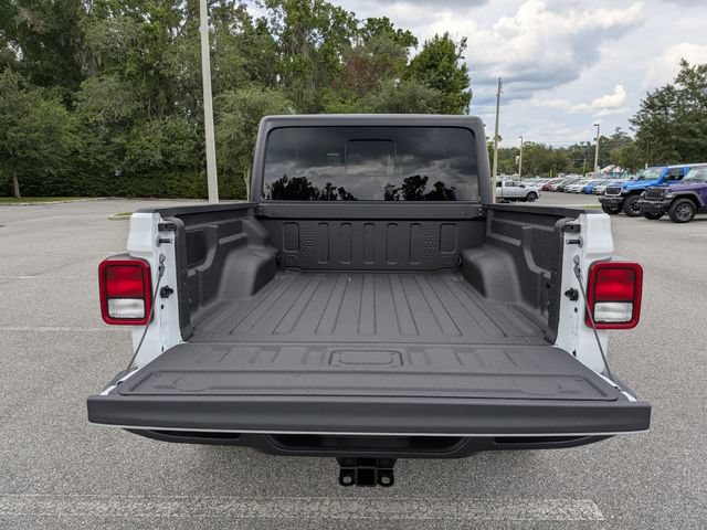 New 2026 Jeep Gladiator Sport AWD/4WD image 13