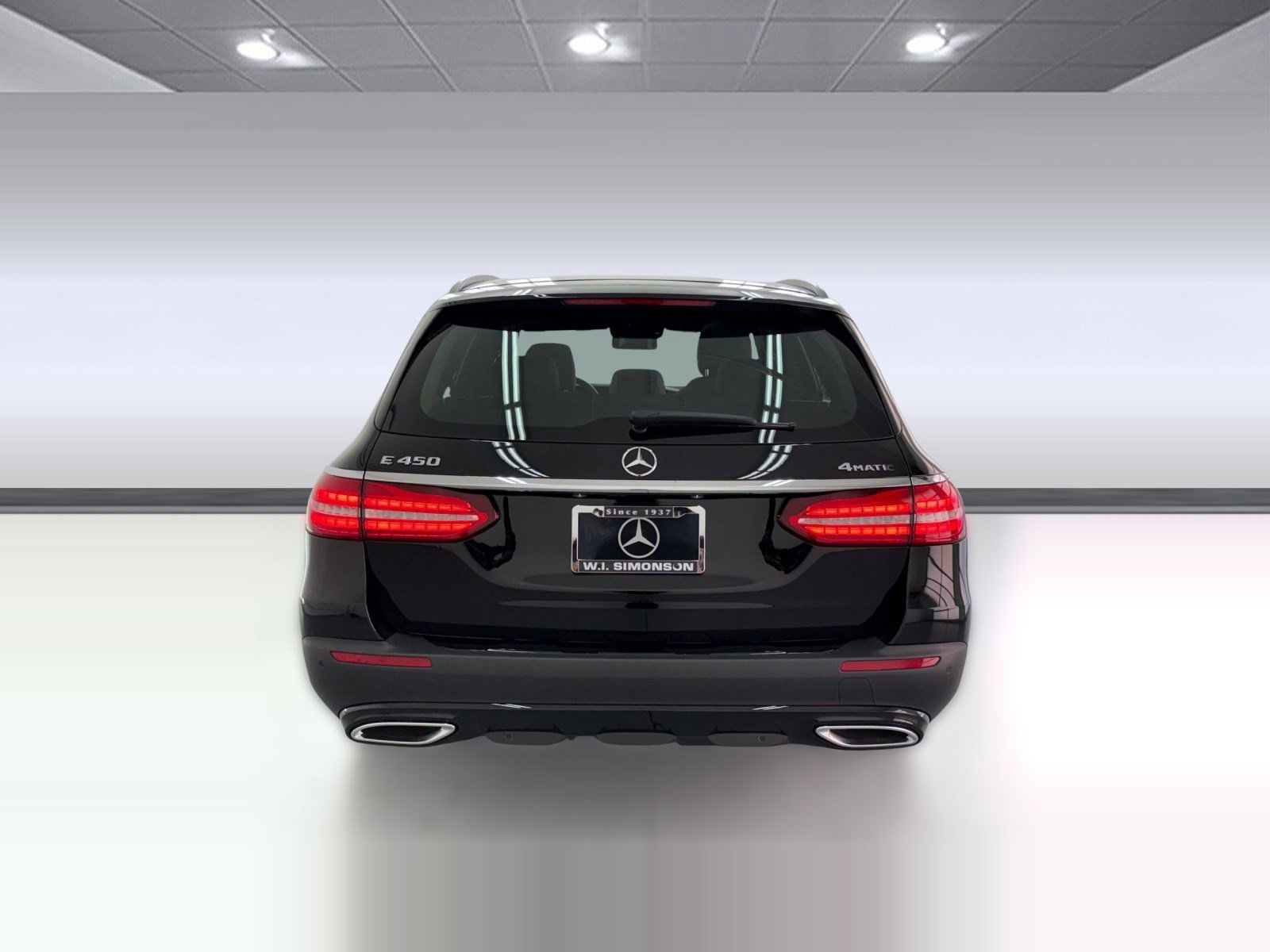 Used 2023 Mercedes-Benz E 450 4MATIC All-Terrain Wagon image 9