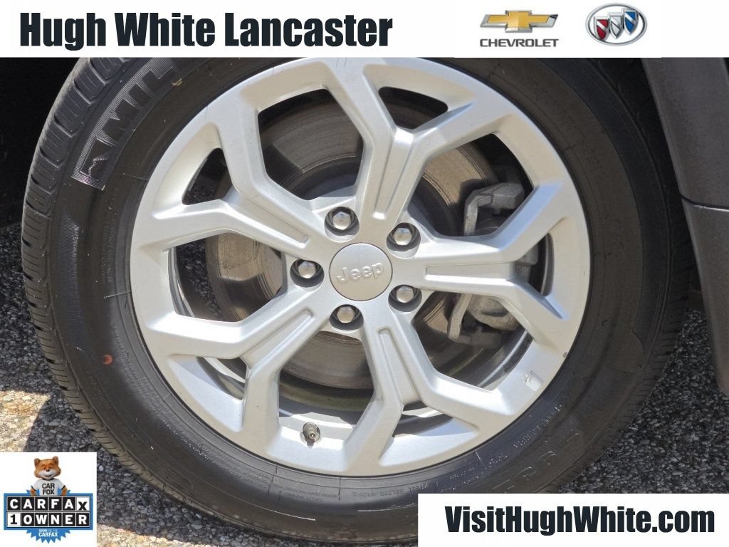 Used 2024 Jeep Compass Latitude AWD/4WD image 8