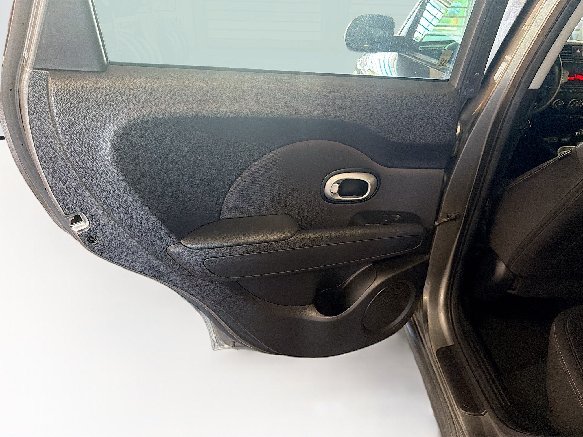 Used 2016 Kia Soul FWD image 23