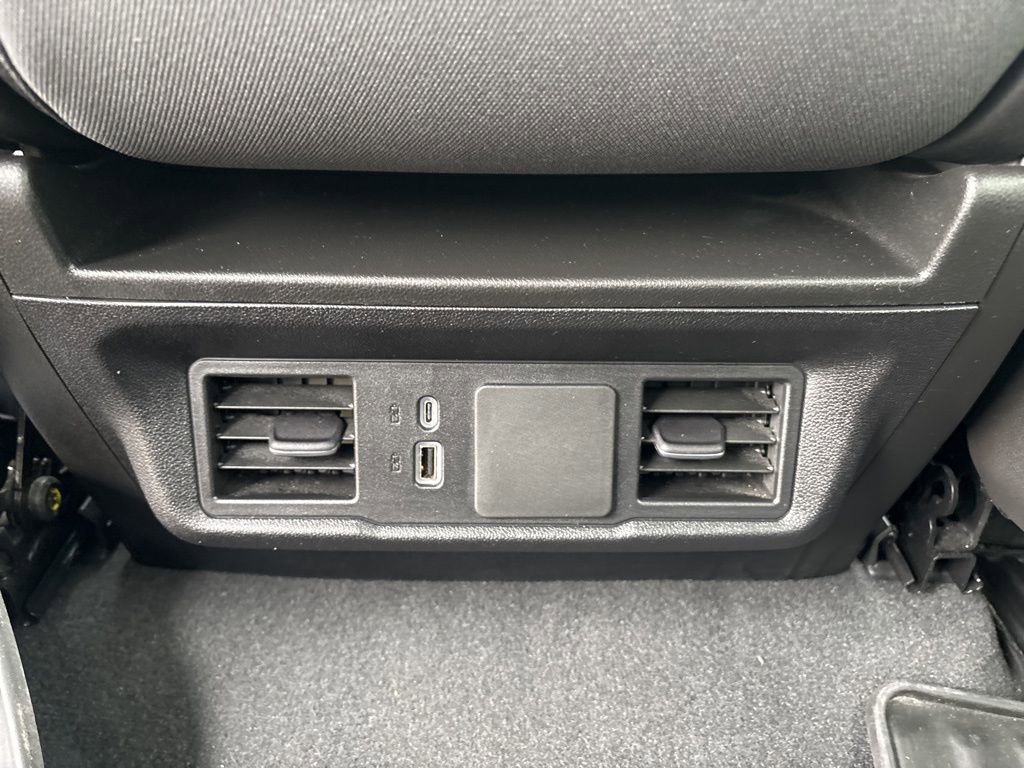 Used 2025 Chevrolet Silverado 2500 Custom w/ Custom Value Package image 35