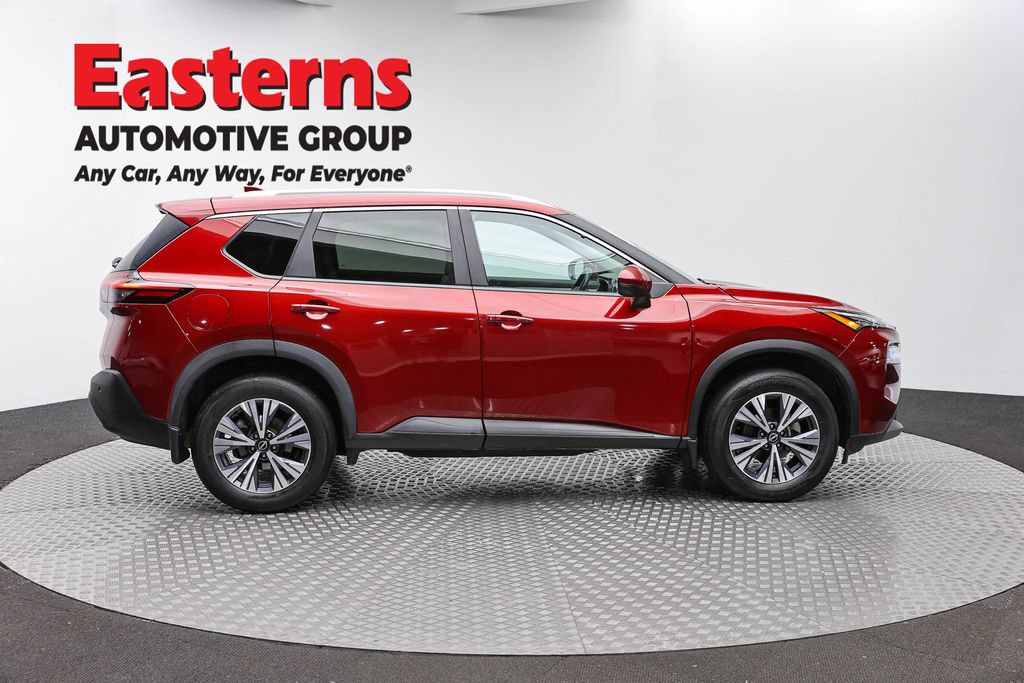 Used 2023 Nissan Rogue SV w/ SV Premium Package AWD/4WD image 4