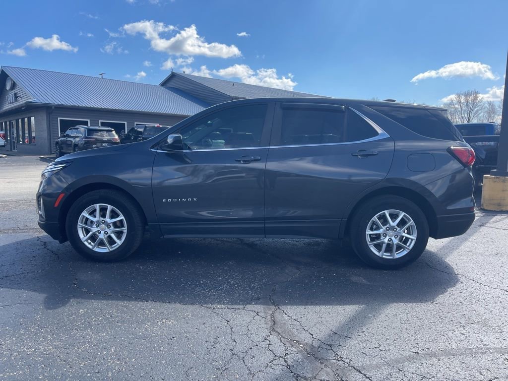 Used 2022 Chevrolet Equinox LT image 3