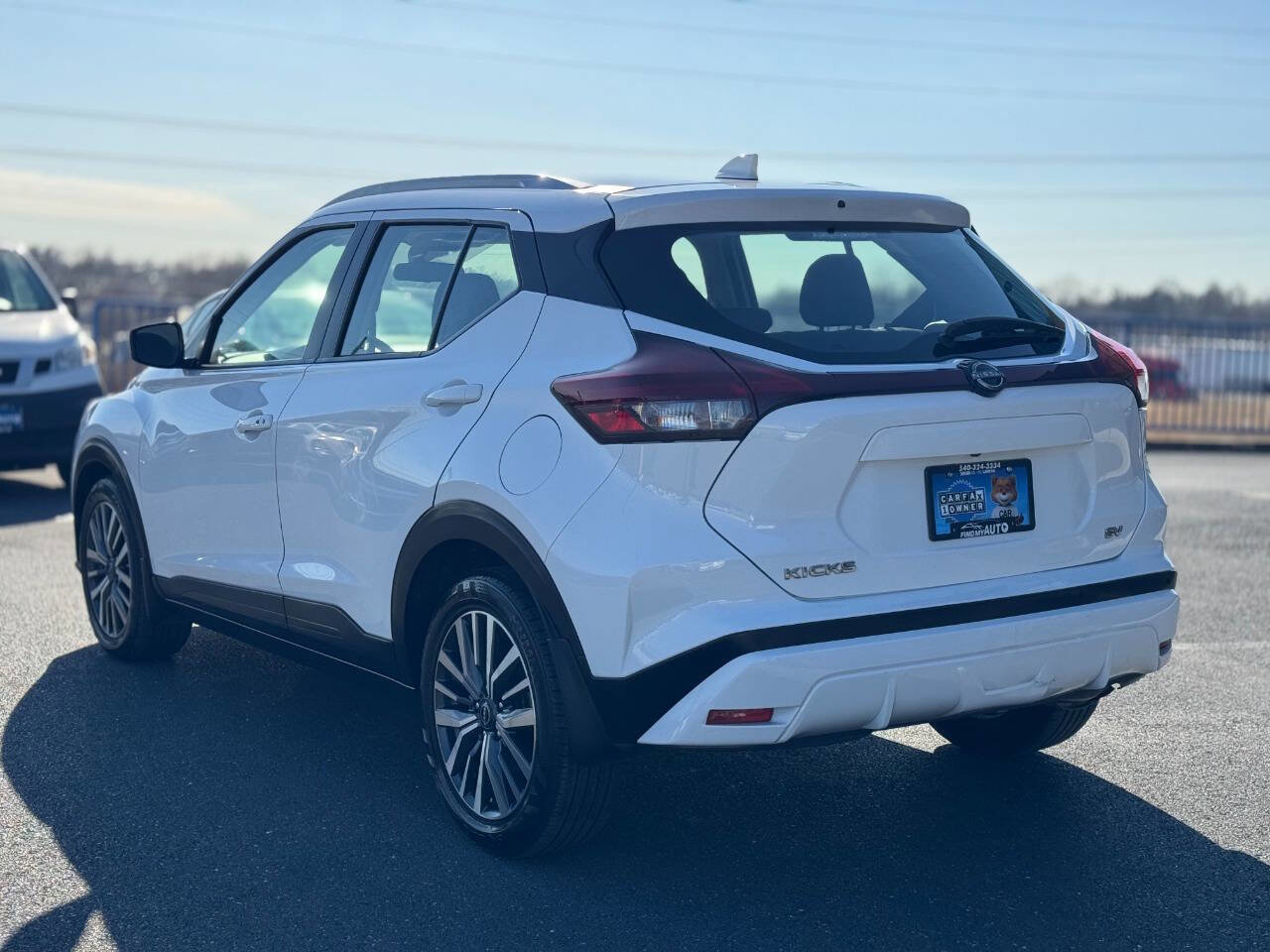 Used 2023 Nissan Kicks SV FWD image 5