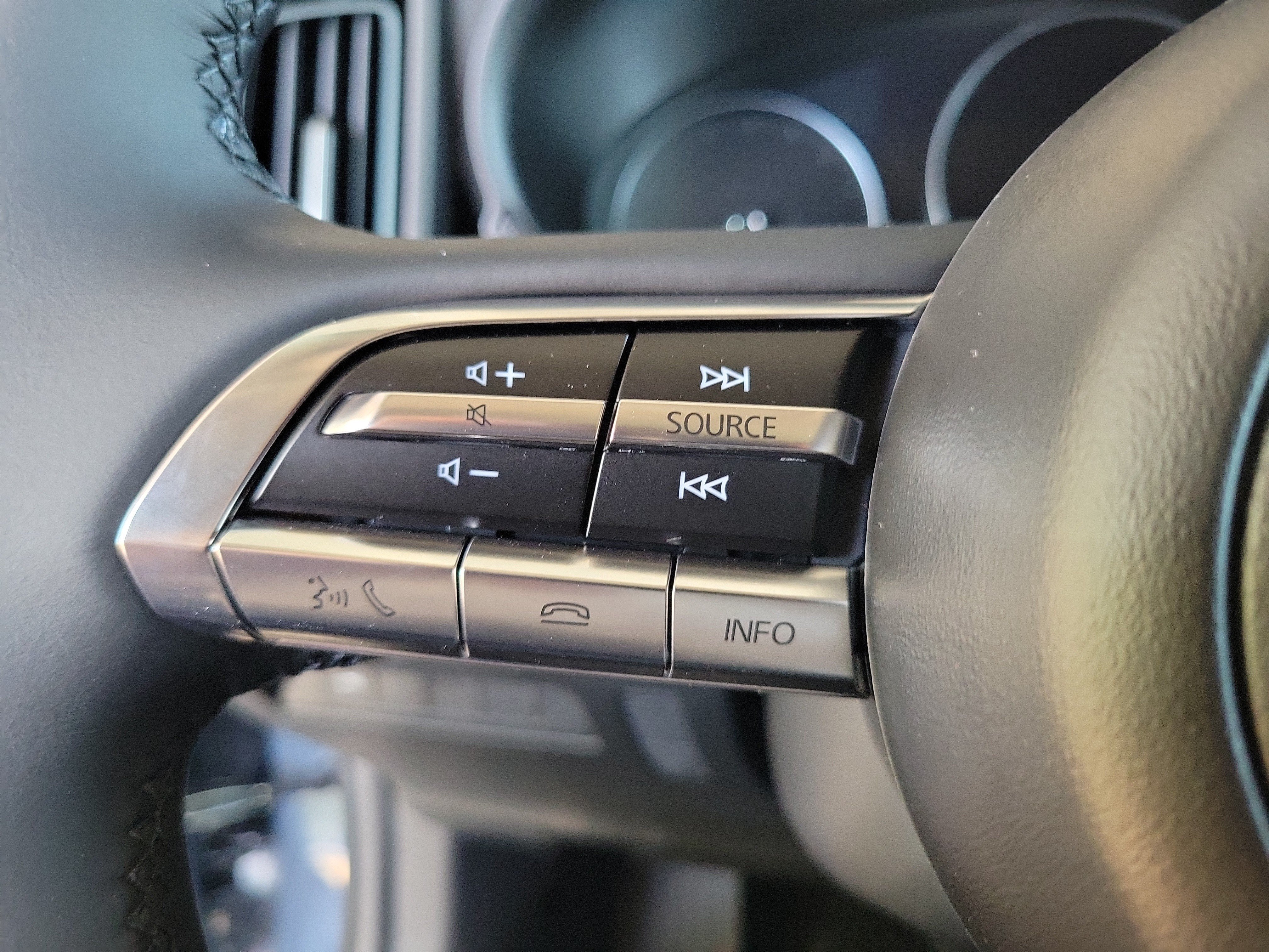 New 2026 MAZDA CX-50 2.5 Hybrid w/ Preferred Pkg AWD/4WD image 26