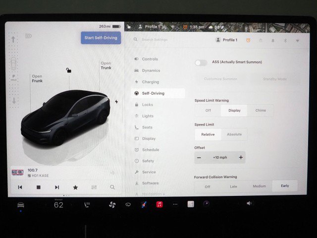 Used 2026 Tesla Model Y Long Range RWD image 37