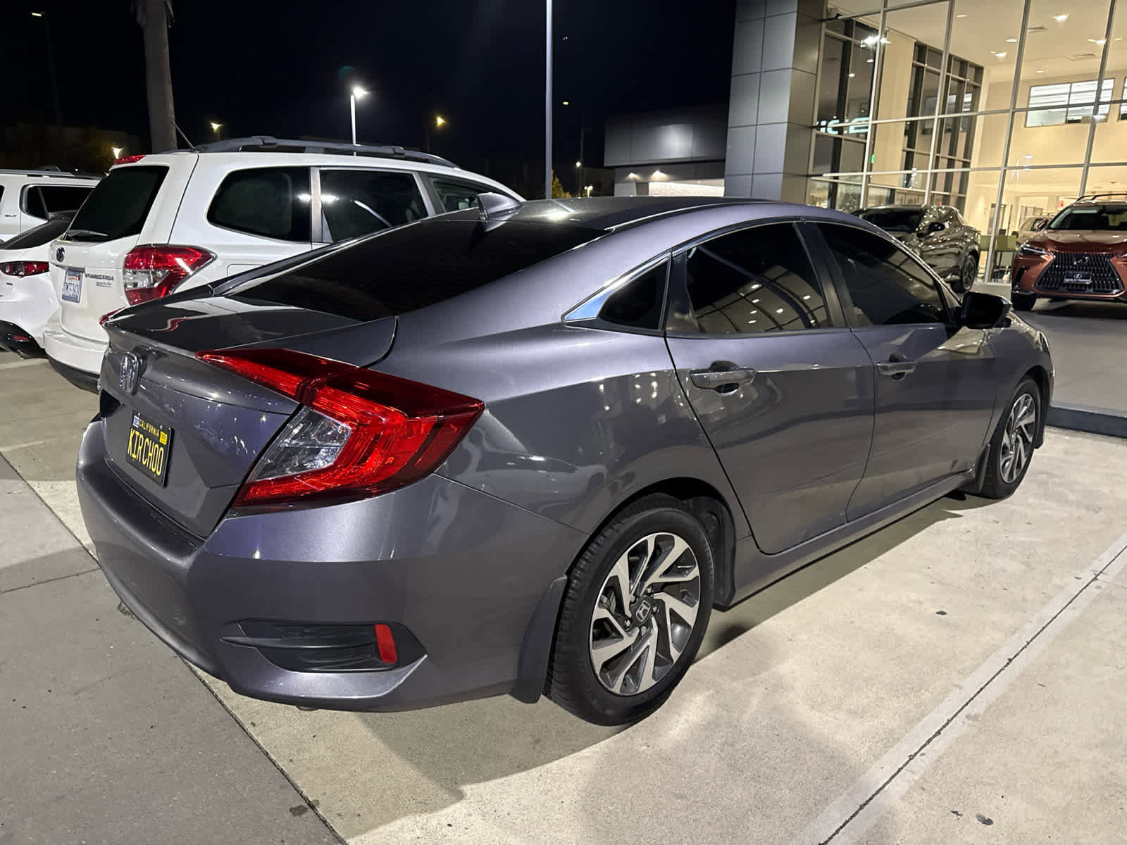 Used 2017 Honda Civic EX image 3