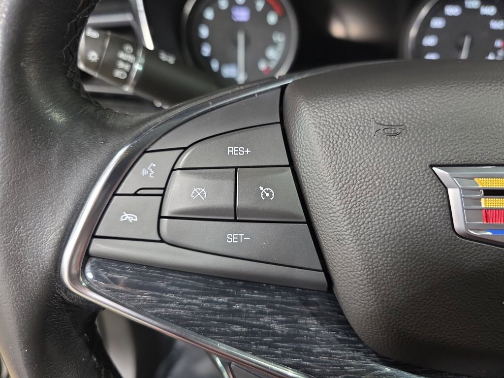 Used 2023 Cadillac XT5 Premium Luxury w/ Technology Package image 17