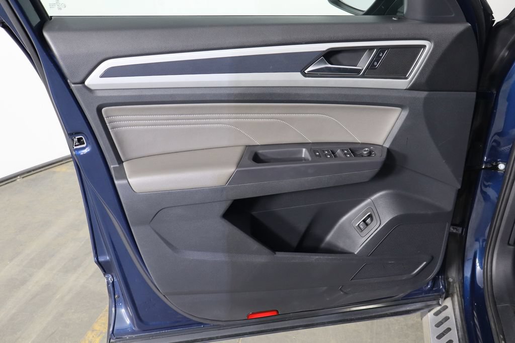 Used 2021 Volkswagen Atlas SE FWD image 19