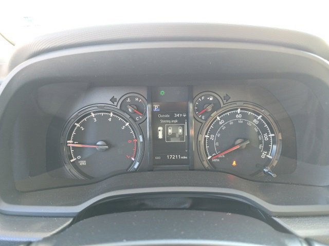 Used 2023 Toyota 4Runner SR5 Premium w/ Moonroof Package image 24