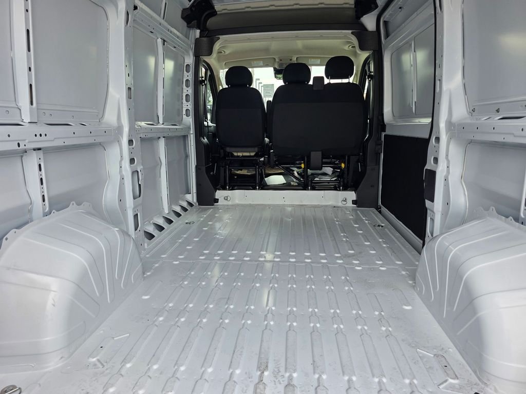 New 2026 RAM ProMaster 1500 w/ Safety Group FWD image 10