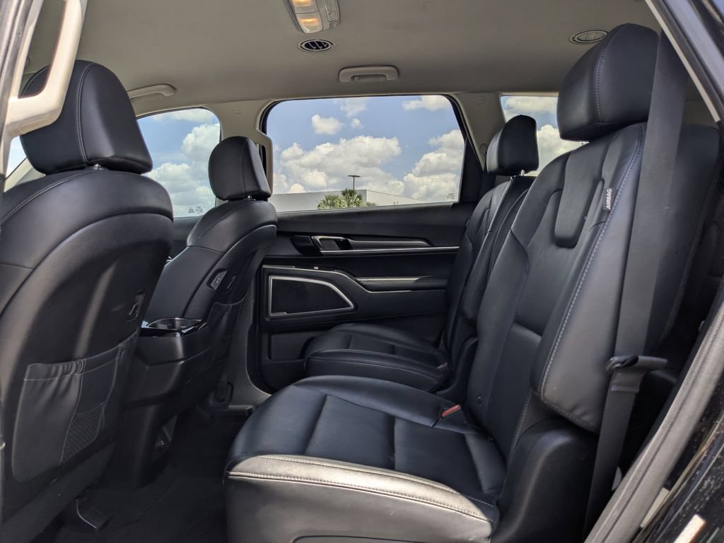 Used 2023 Kia Telluride S FWD image 18