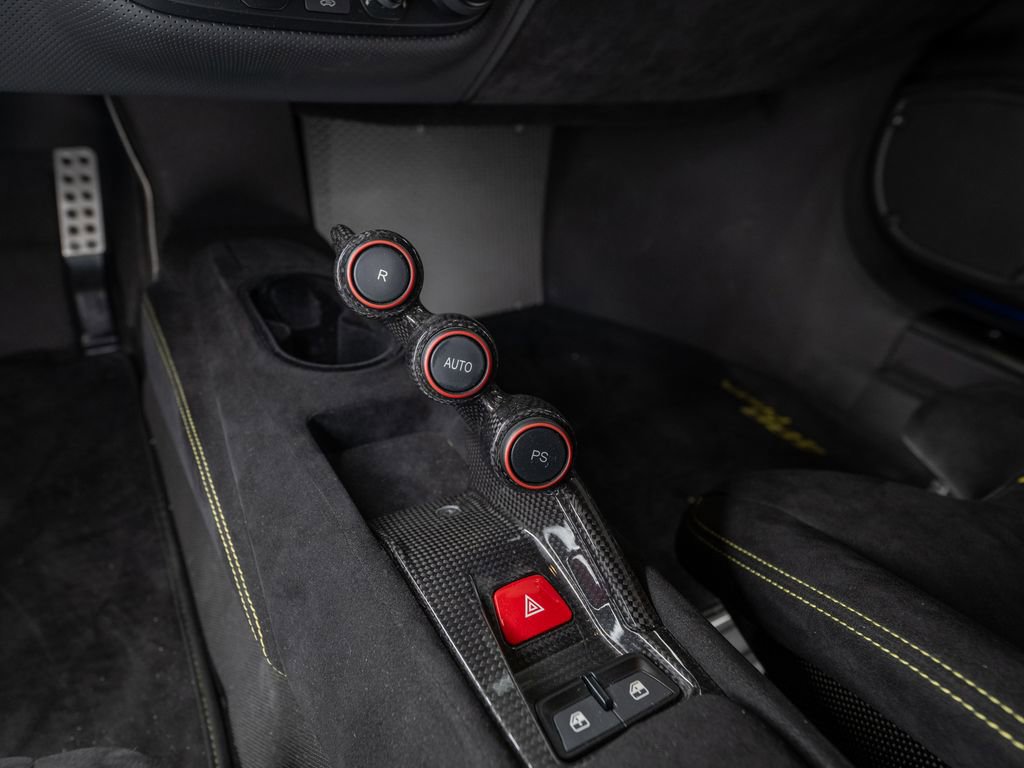 Certified 2019 Ferrari 488 Pista Coupe RWD image 25