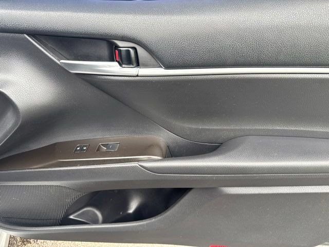 Used 2023 Toyota Camry SE FWD image 41
