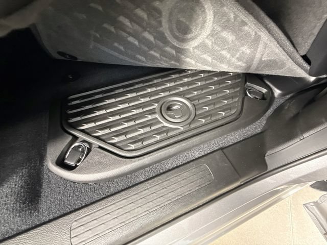 Used 2025 RAM 1500 Laramie w/ Sport Appearance Package AWD/4WD image 42