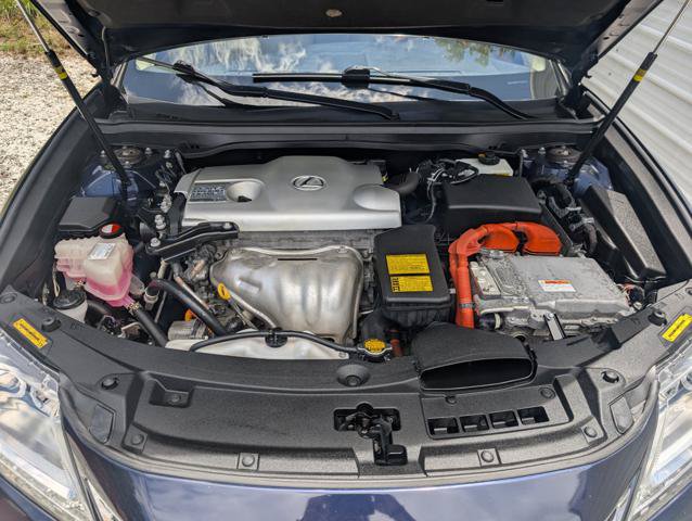 Used 2014 Lexus ES 300h w/ Luxury Package w/Bamboo Trim FWD image 20
