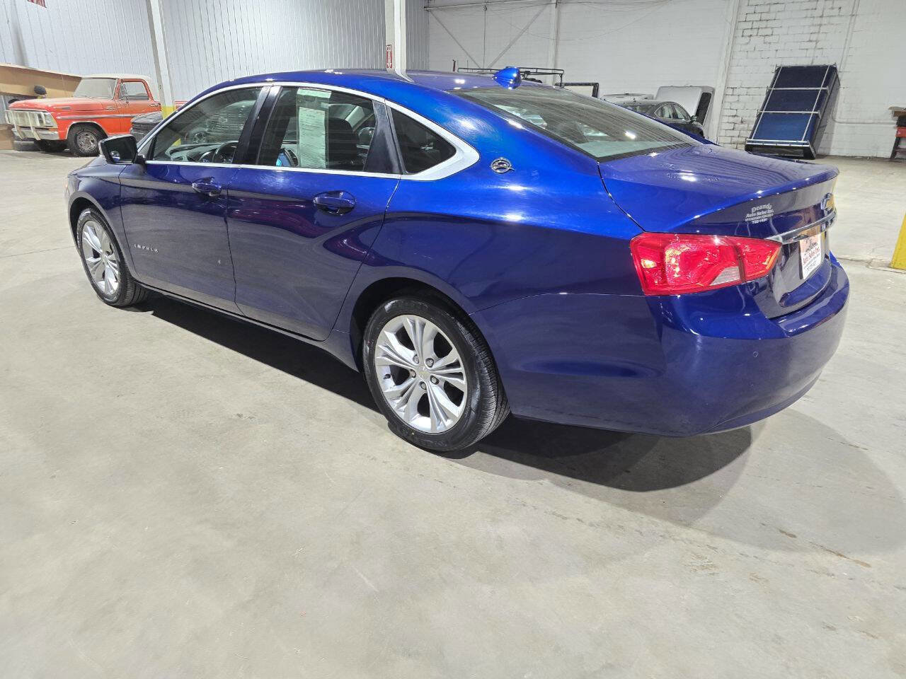 Used 2014 Chevrolet Impala LT w/ Convenience Package image 9