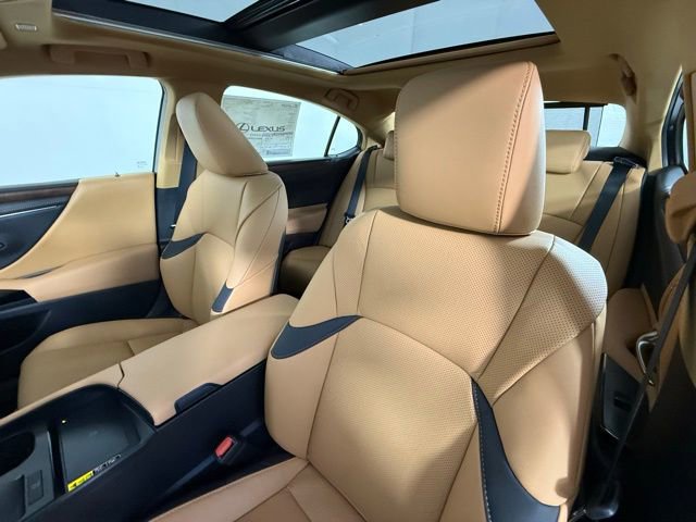 New 2025 Lexus ES 350 w/ Premium Package image 5