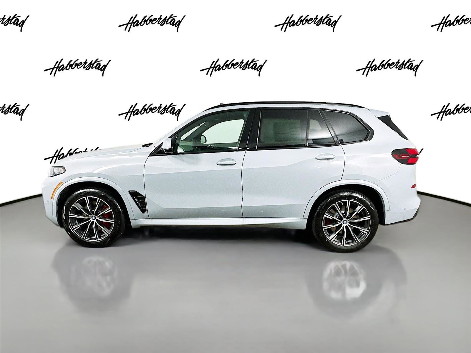 New 2026 BMW X5 xDrive40i w/ M Sport Package image 8