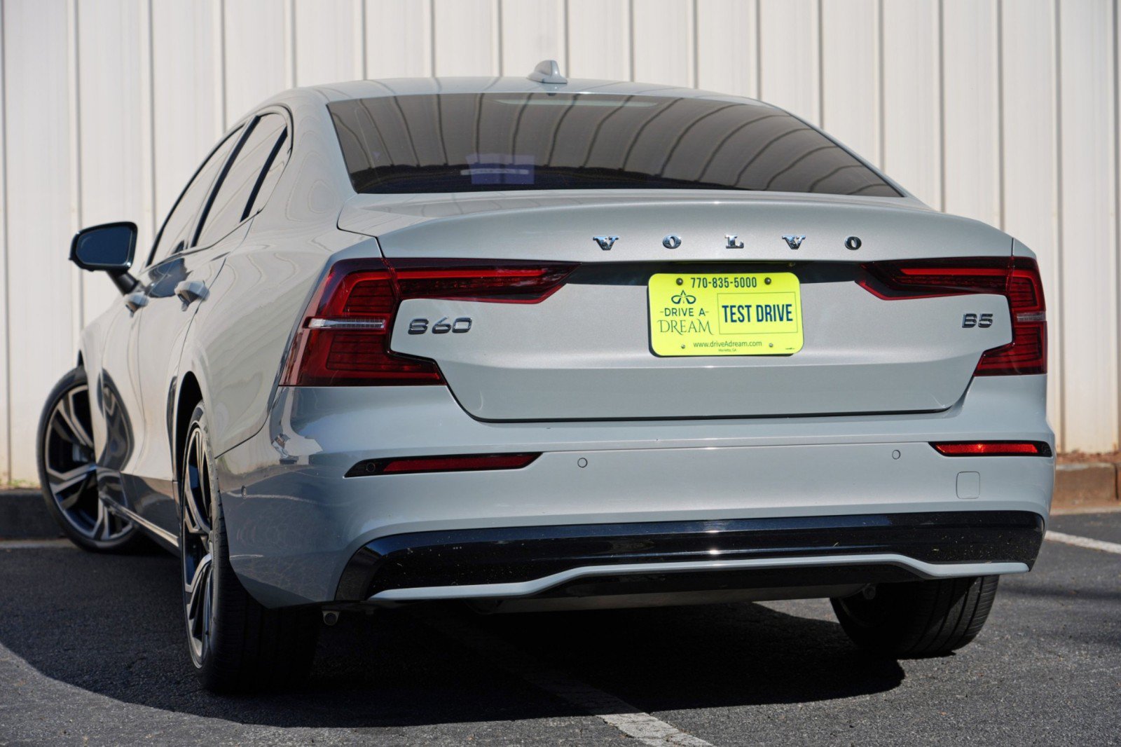 Used 2024 Volvo S60 B5 Plus w/ Climate Package FWD image 6